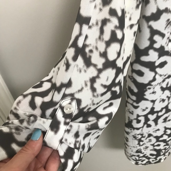 Button down top - Picture 3 of 3